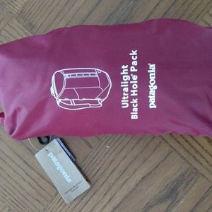 Patagonia Ultralight Black Hole Pack NWT